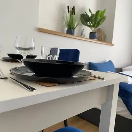 Nad Zalewem 222 아파트